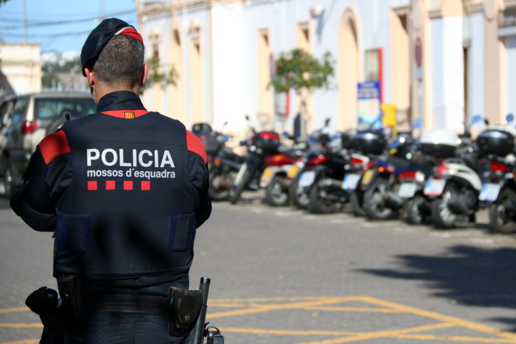 academia mossos barcelona